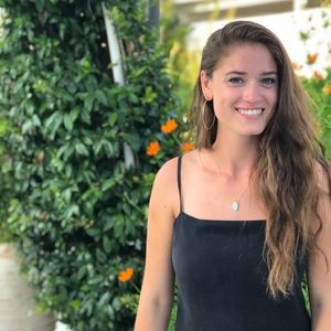 Meet your Posher, Thania